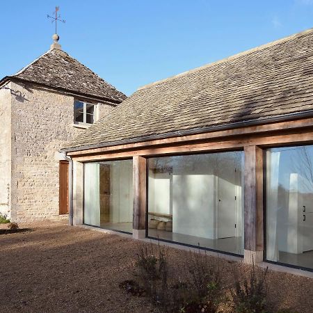 High Cogges Farm Holiday Cottages - The Cart Shed Witney Exterior foto